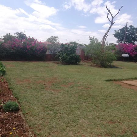 Savanna Bulawayo Exteriör bild