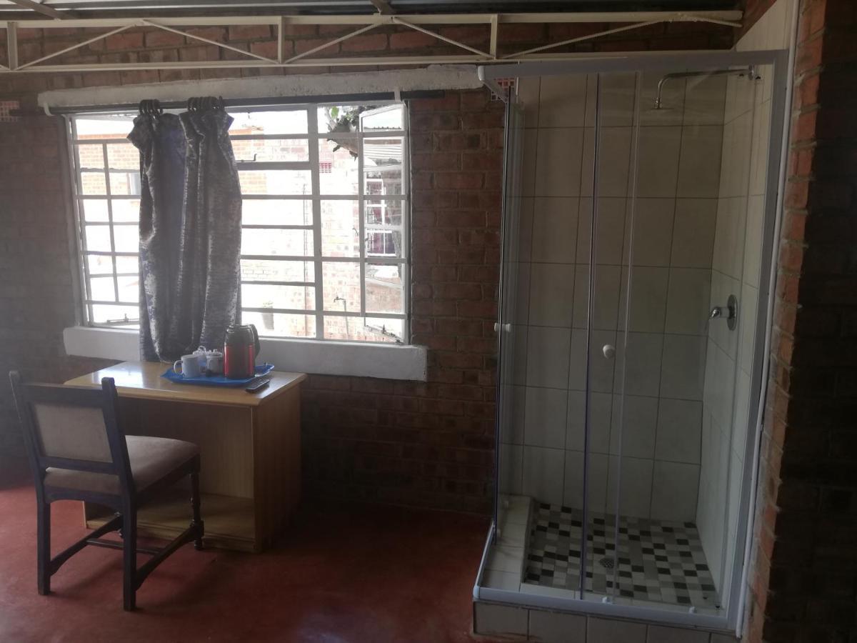 Savanna Bulawayo Exteriör bild