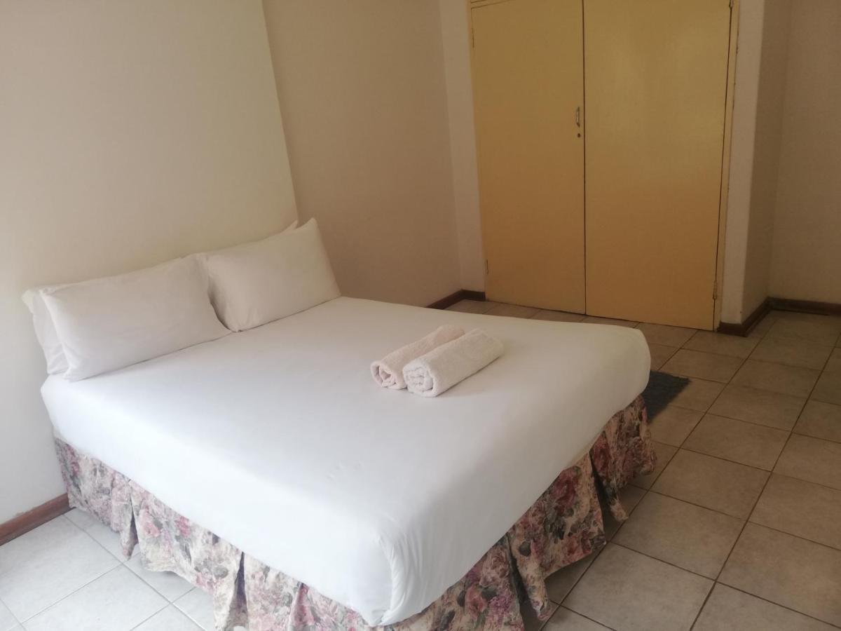Savanna Bulawayo Exteriör bild