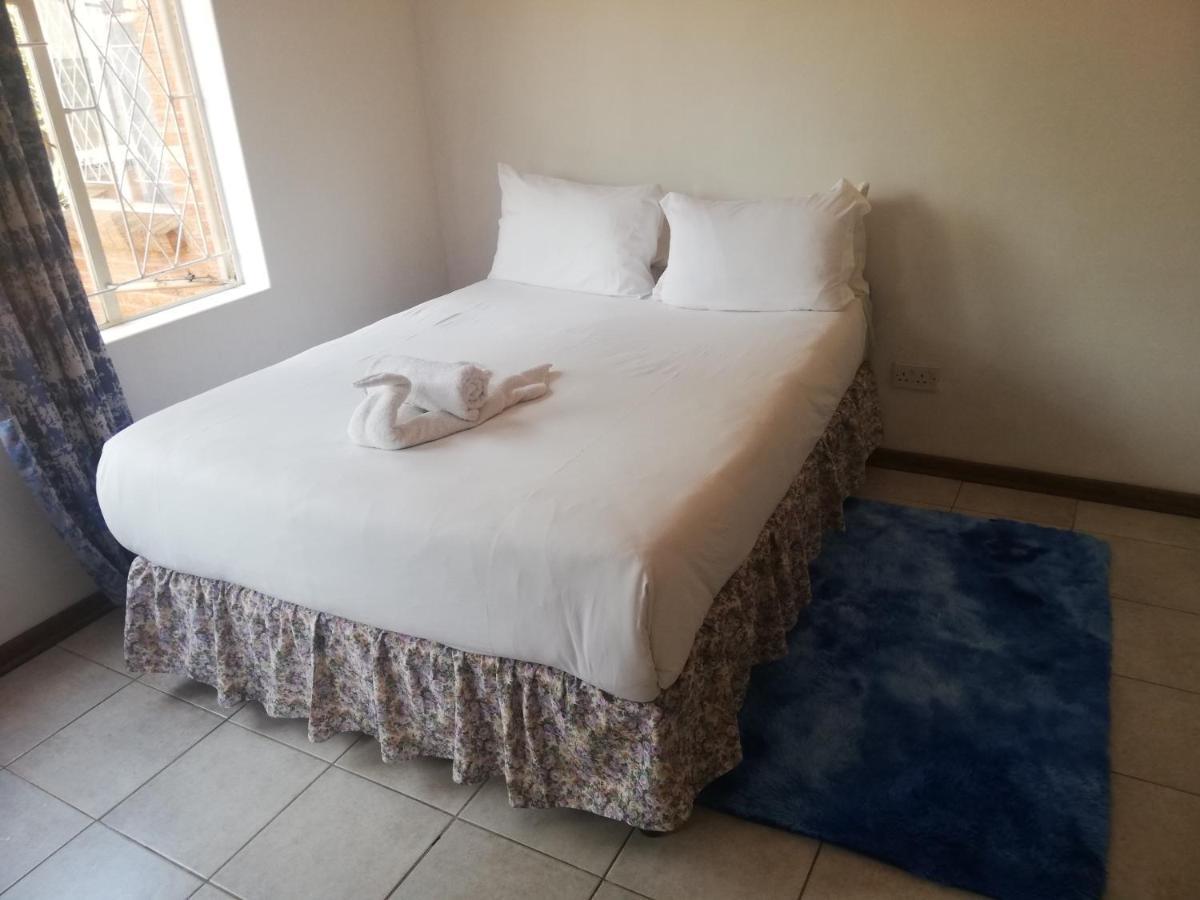 Savanna Bulawayo Exteriör bild