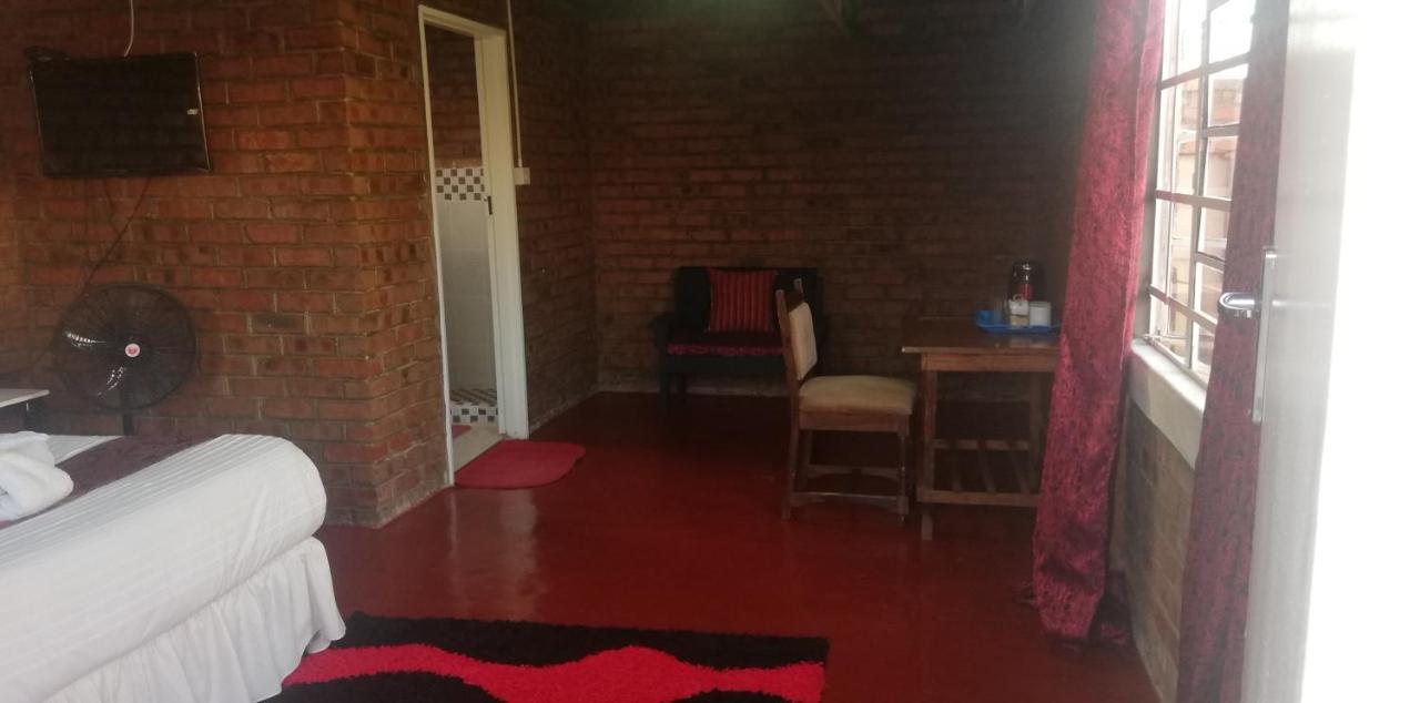 Savanna Bulawayo Exteriör bild