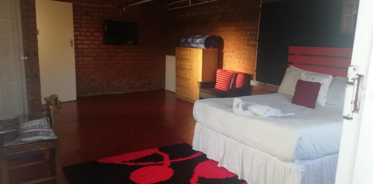Savanna Bulawayo Exteriör bild