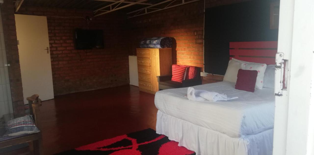Savanna Bulawayo Exteriör bild