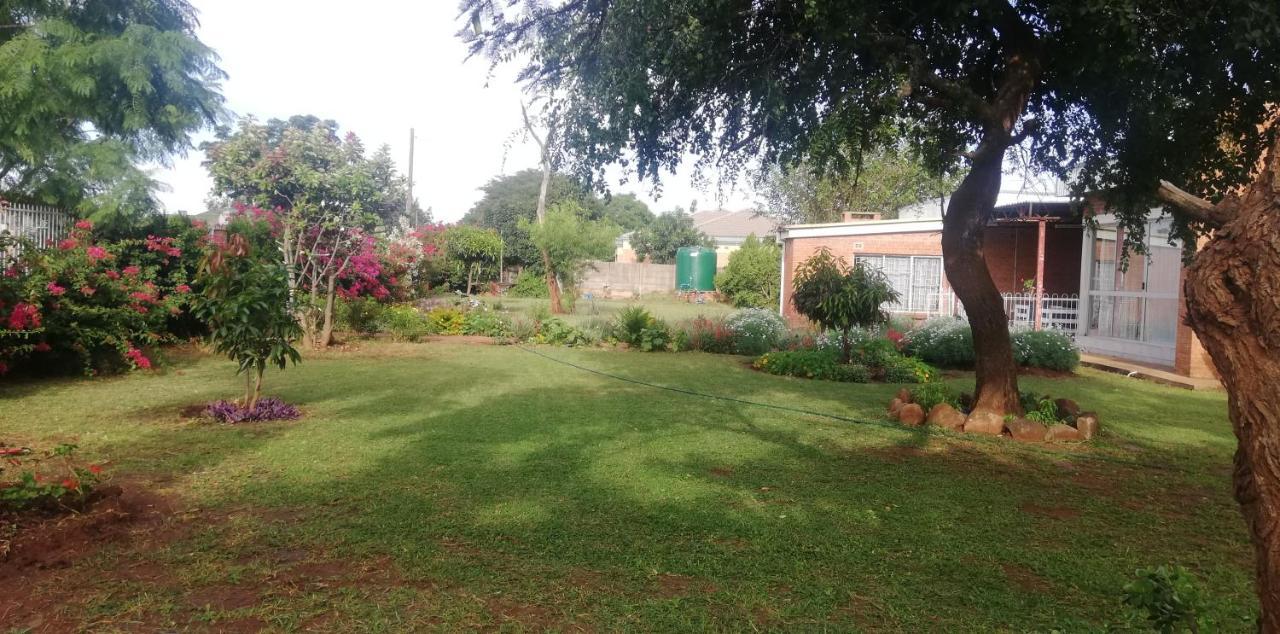 Savanna Bulawayo Exteriör bild