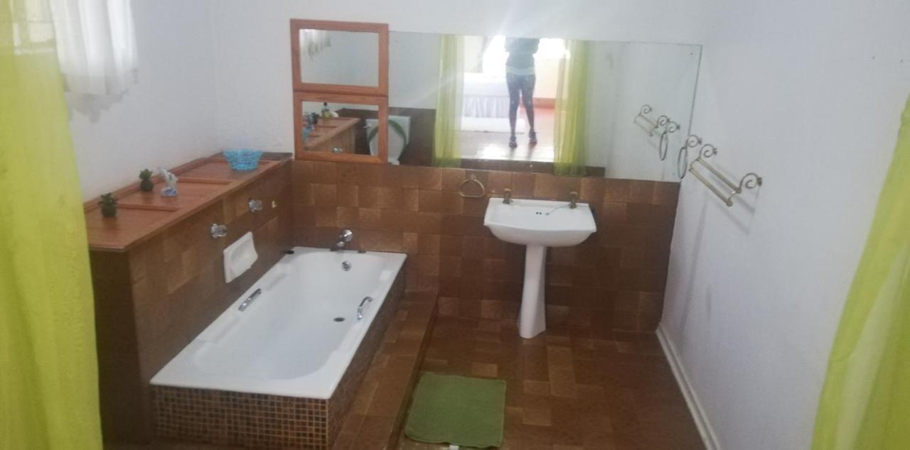Savanna Bulawayo Exteriör bild